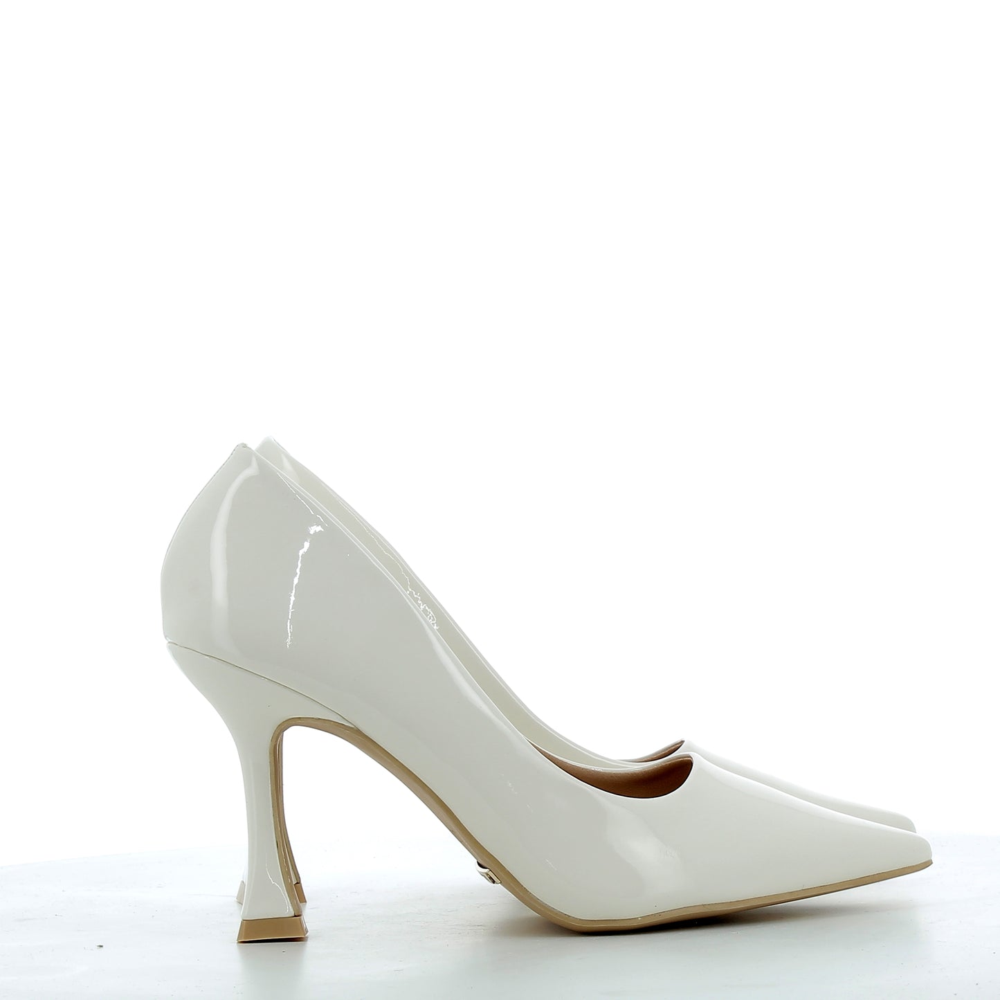 Scarpe Hodea donna 4021CSP25 VERNICE BURRO