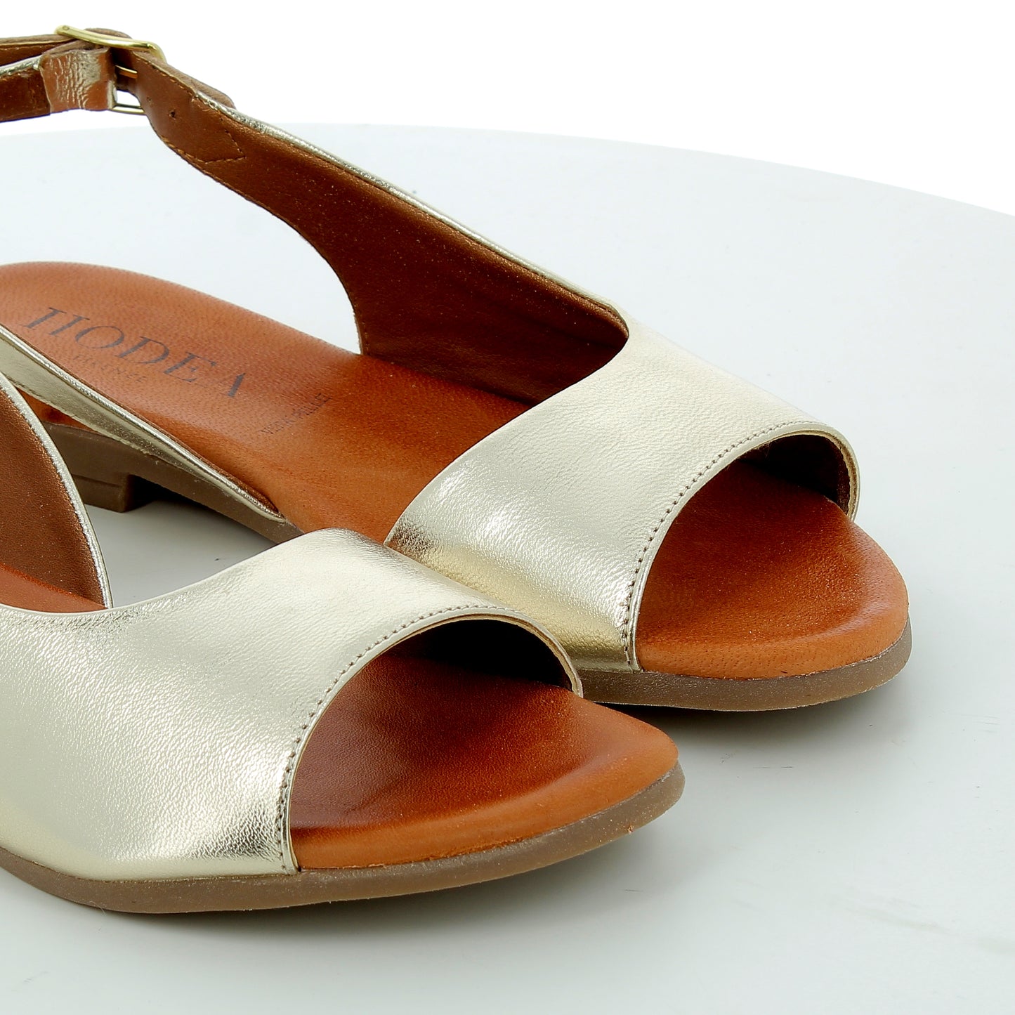 Scarpe Hodea donna 22G110MKP25 LAM PLATINO