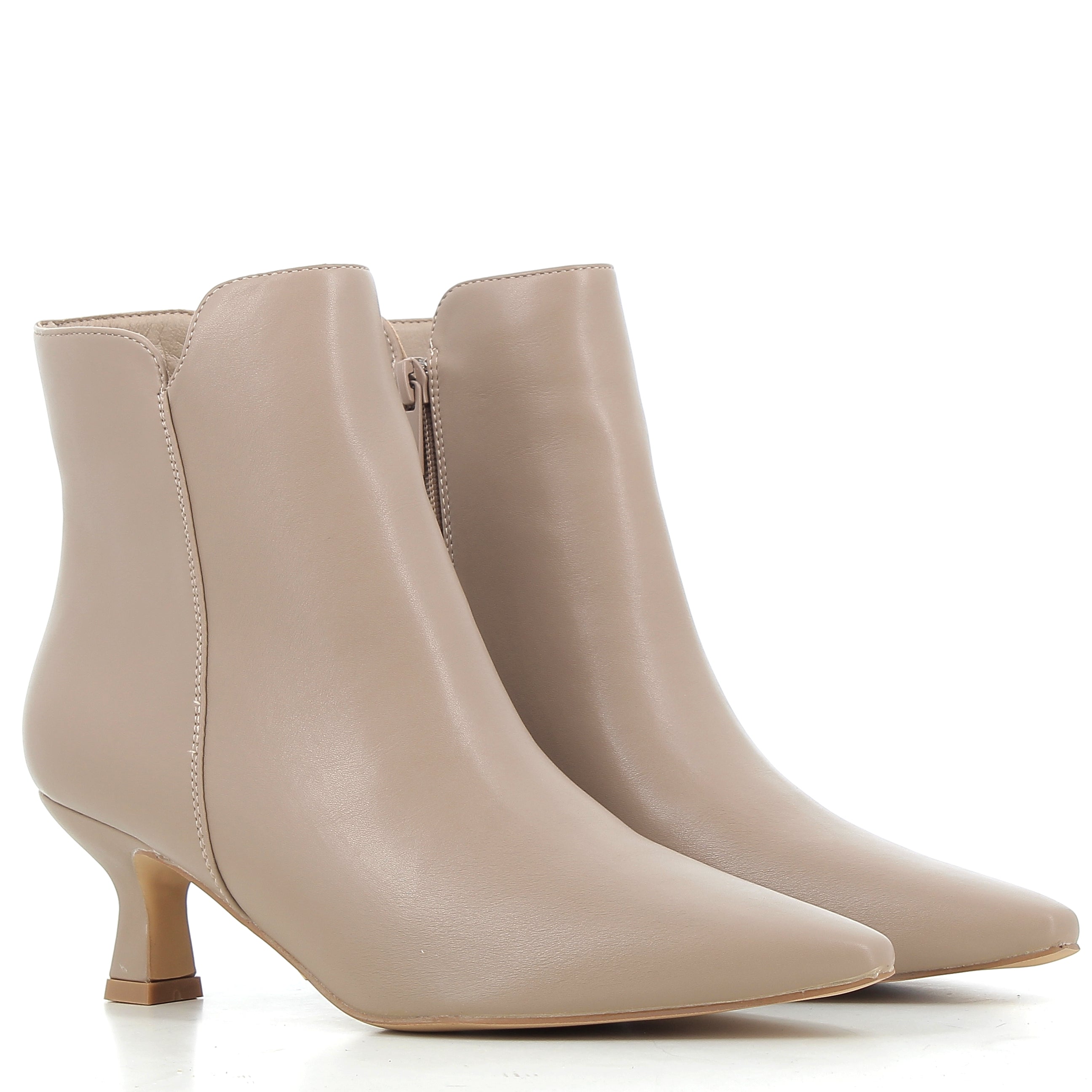 Hodea Tronchetti Flavia