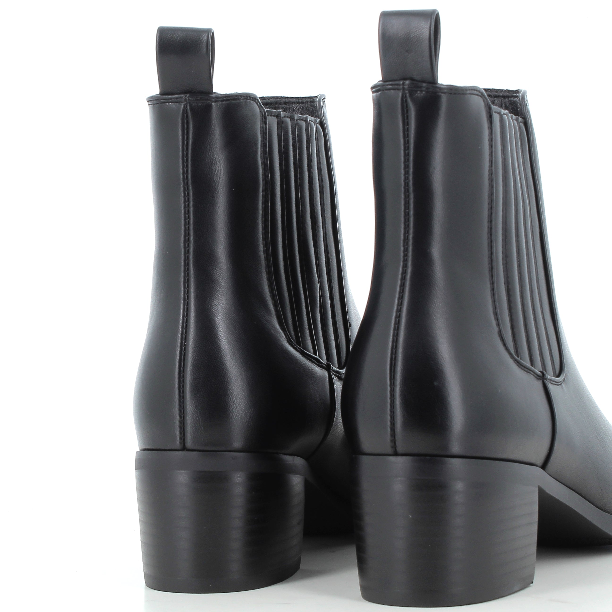 Hodea Stivaletti Elena