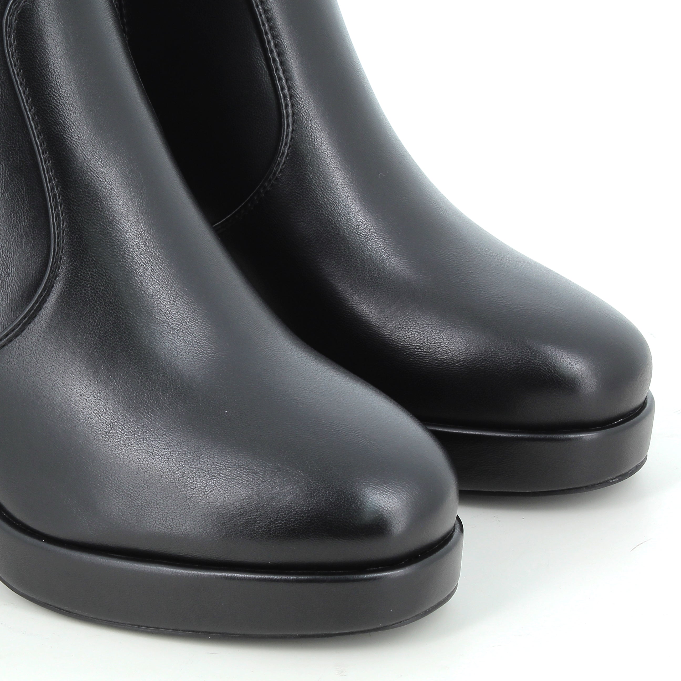 Hodea Tronchetti Adele