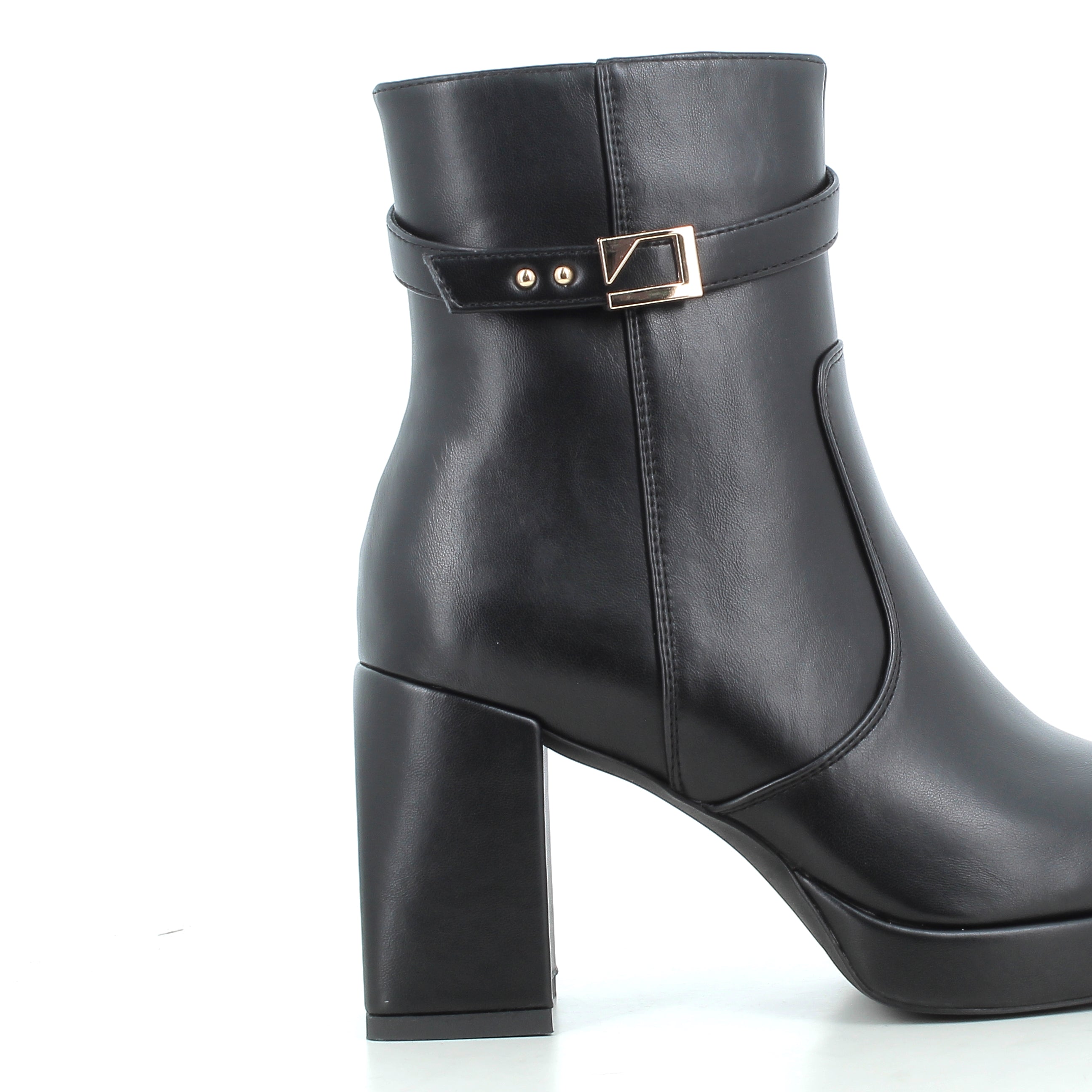 Hodea Tronchetti Adele