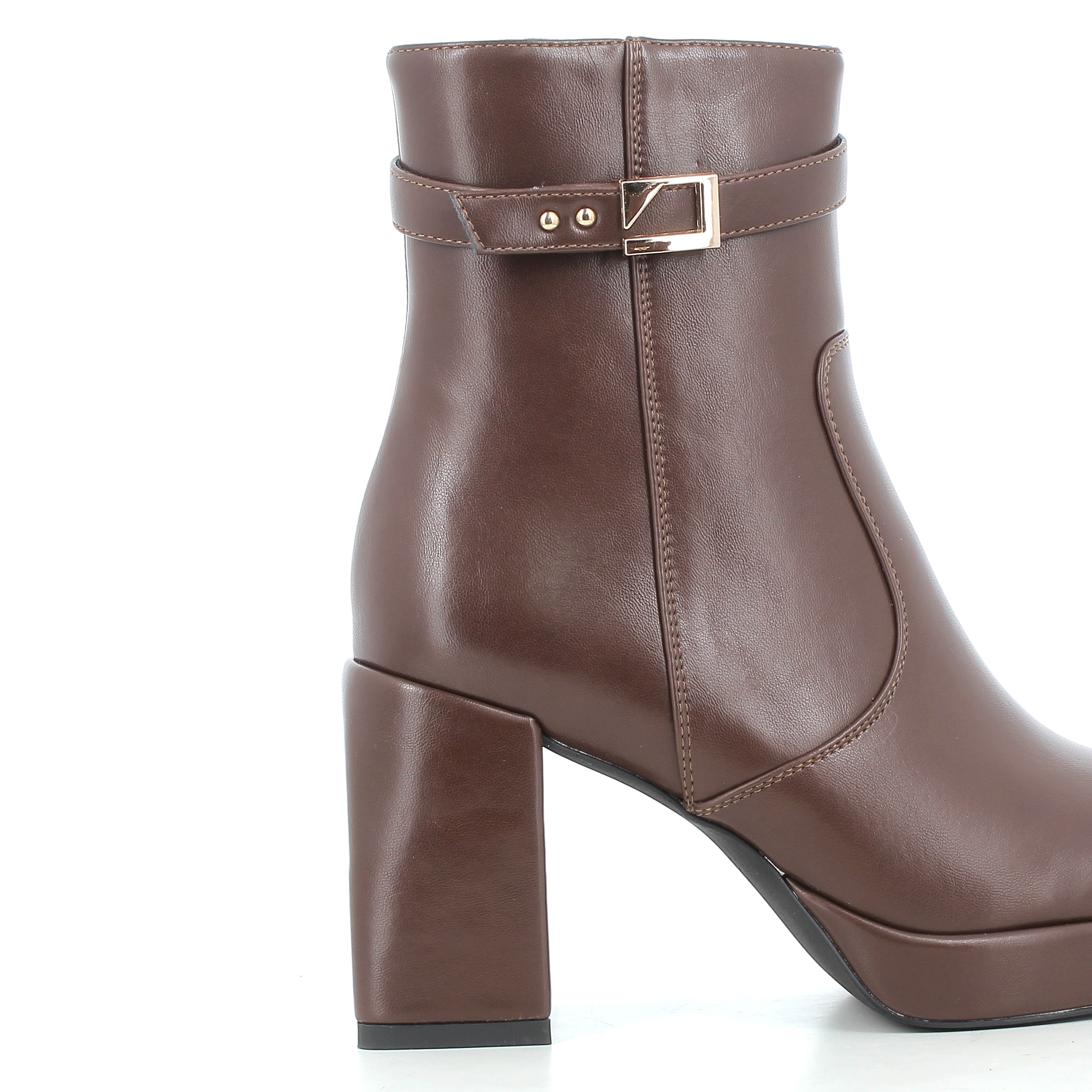 Hodea Tronchetti Adele