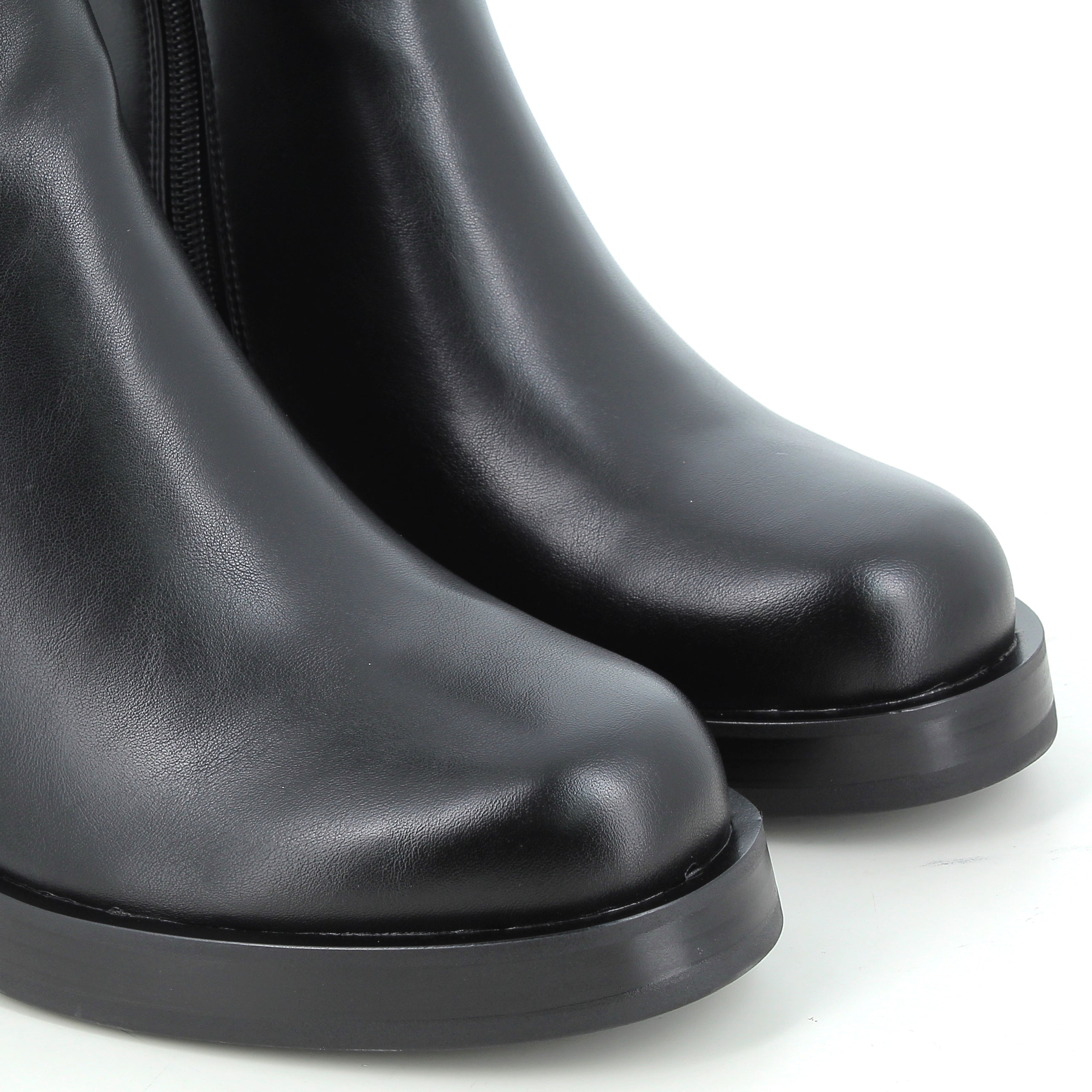 Hodea Tronchetti Alba