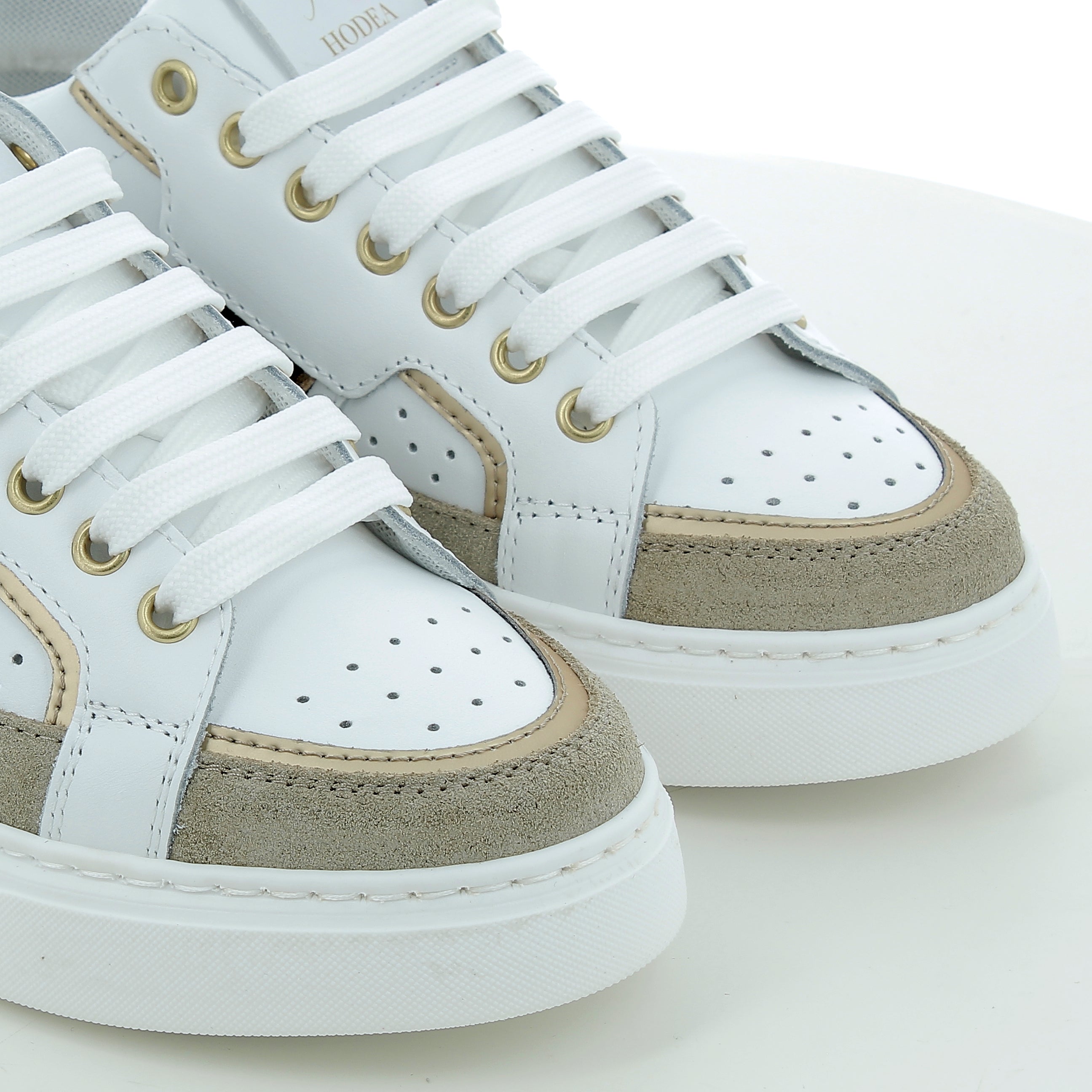 Buty damskie Hodea DR15BCP25 MACULAT WHITE 
