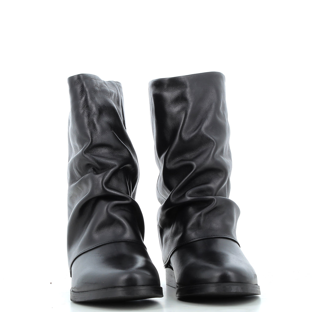 Hodea Stivaletti Ilaria Nero