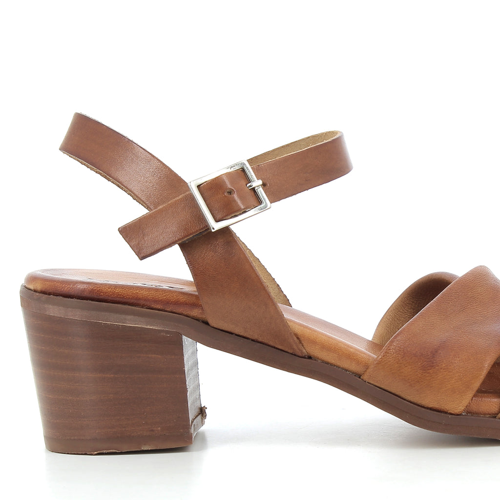 Buty damskie Hodea EVA48CHP25 SKÓRA