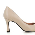 Hodea Decollete Paola Nude