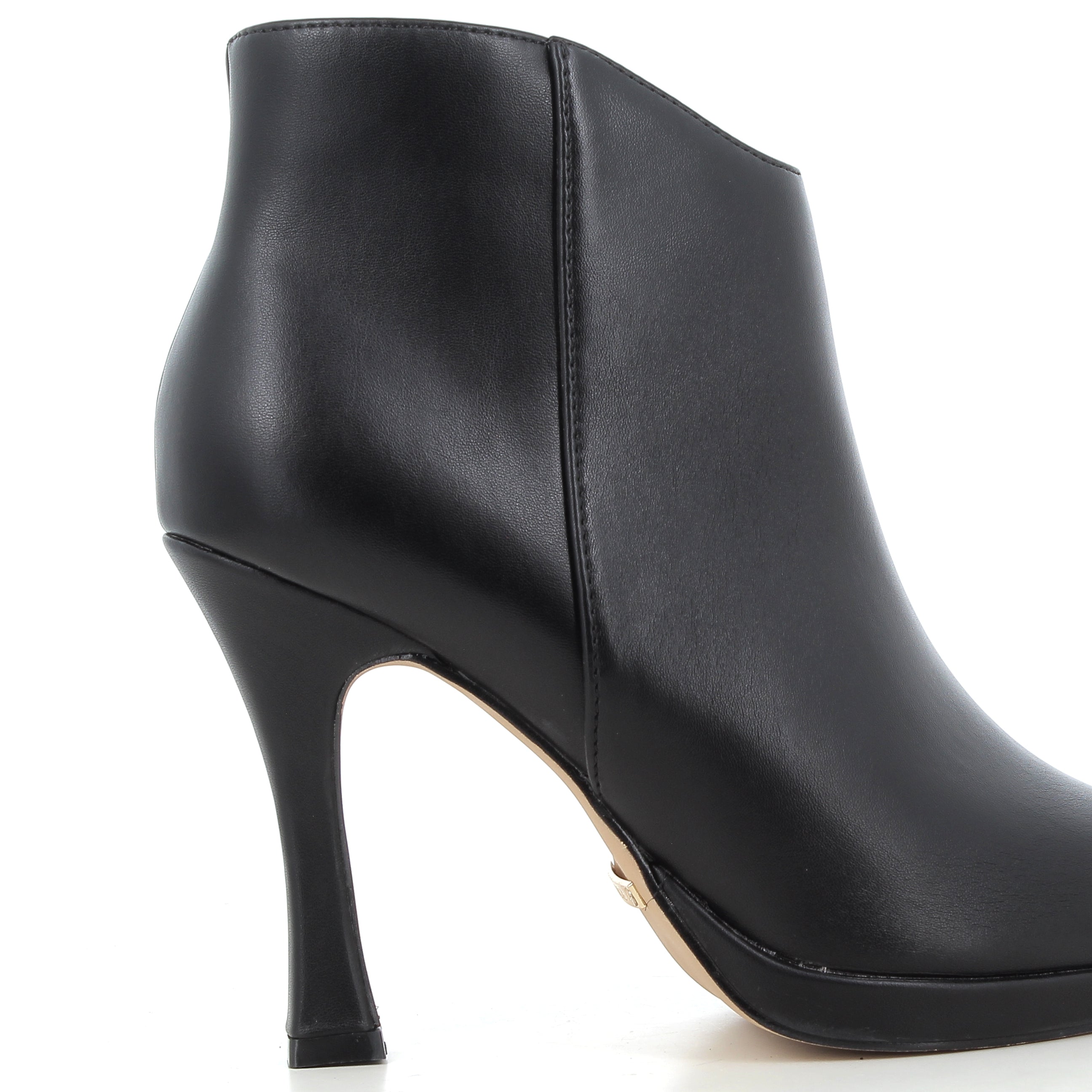 Hodea Tronchetti Beatrice Nero