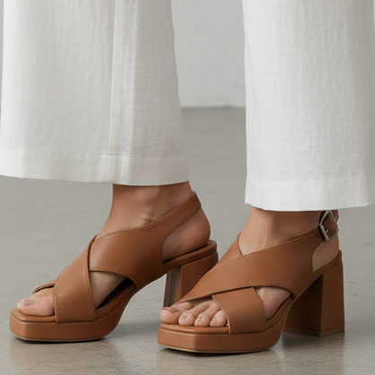 Hodea Ludovica Leather Sandals