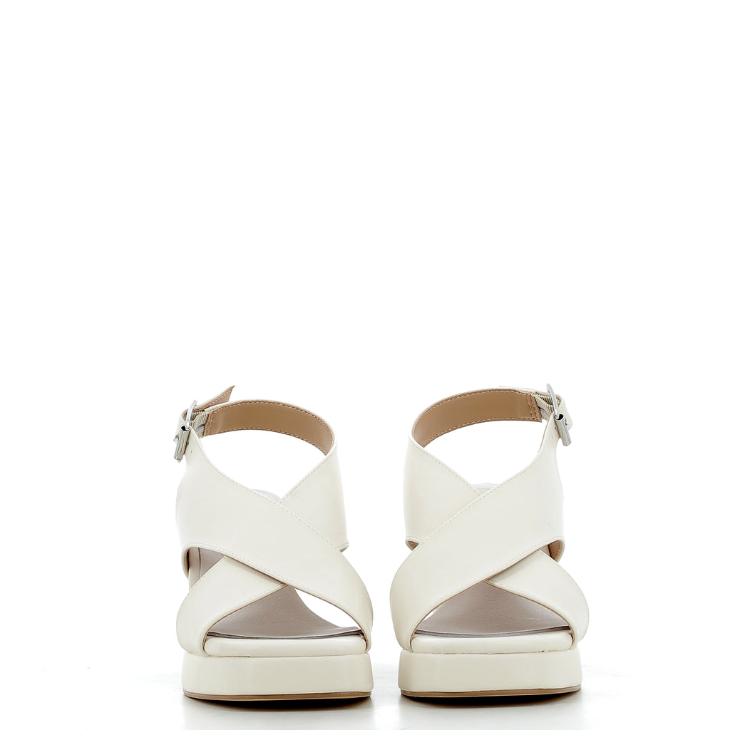Hodea Ludovica Cream Sandals