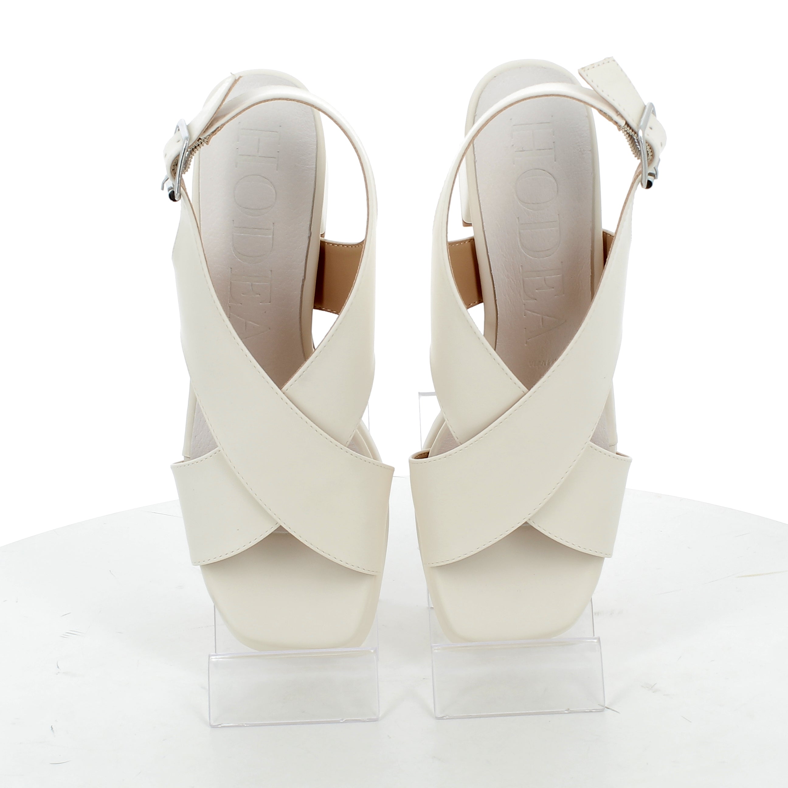 Hodea Ludovica Cream Sandals