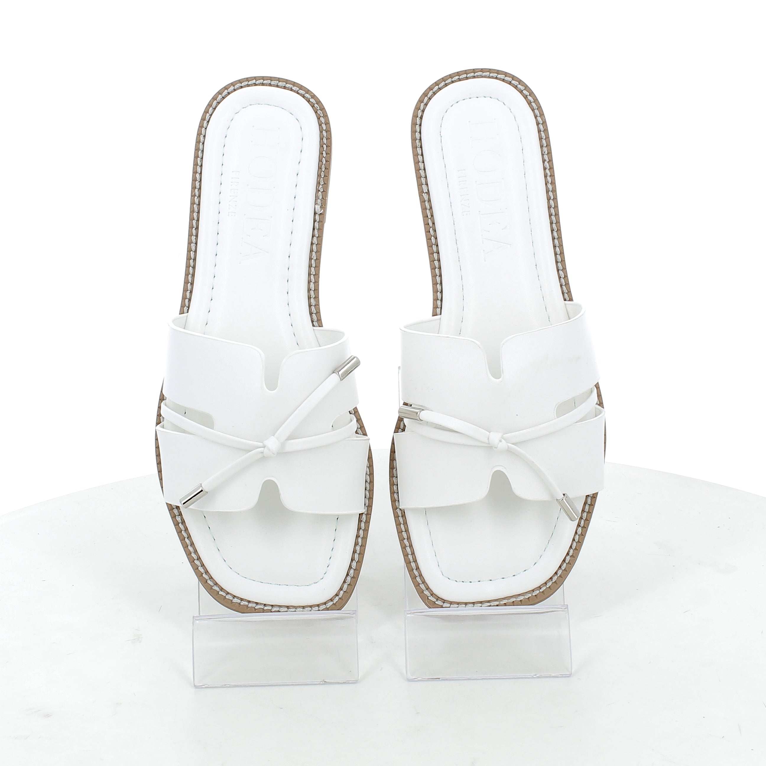 Hodea Rosalinda Cream Slippers