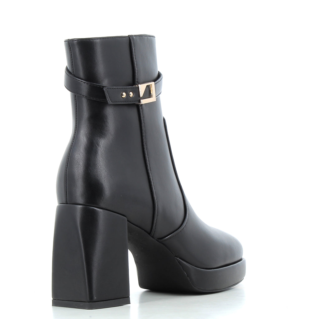 Hodea Tronchetti Adele