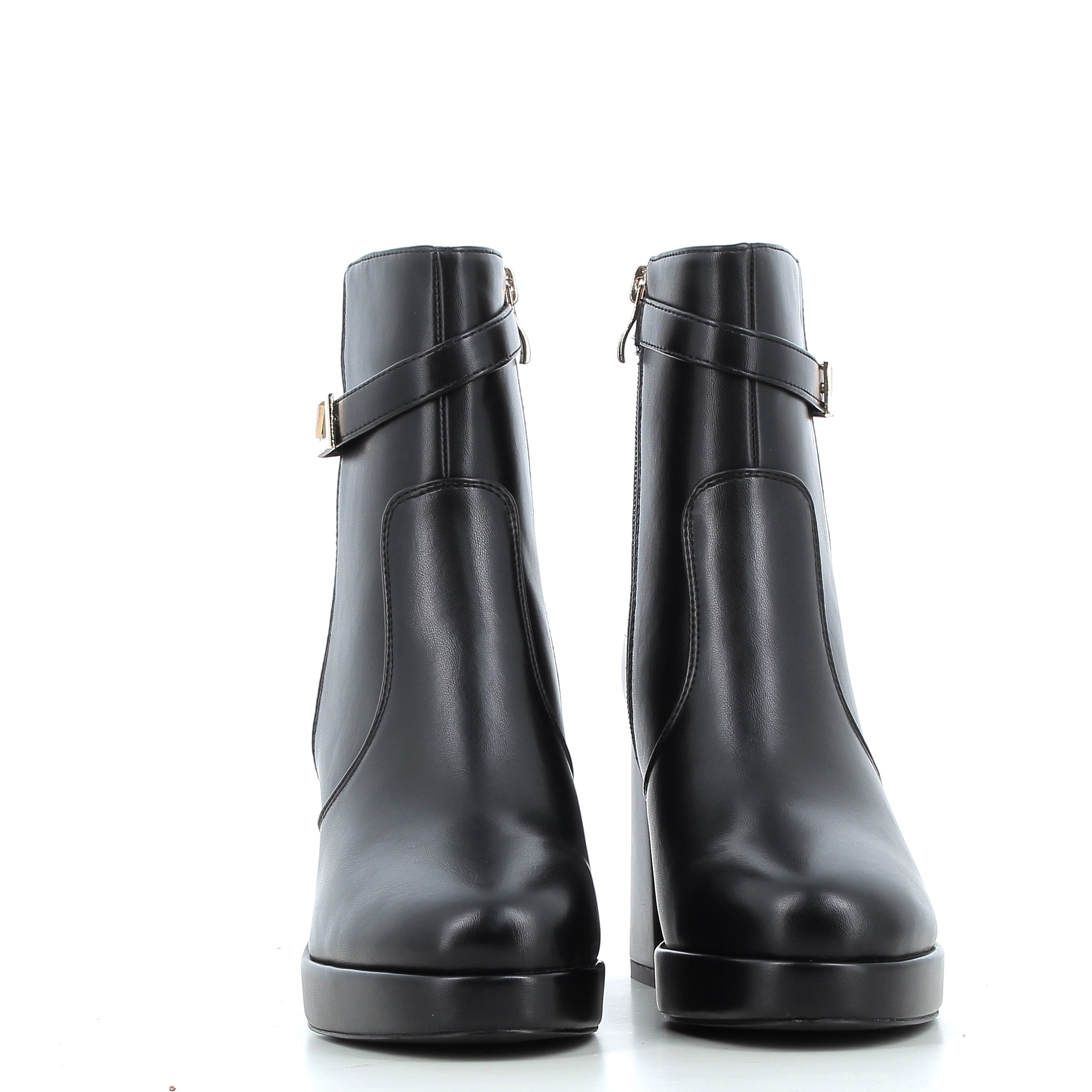 Hodea Tronchetti Adele