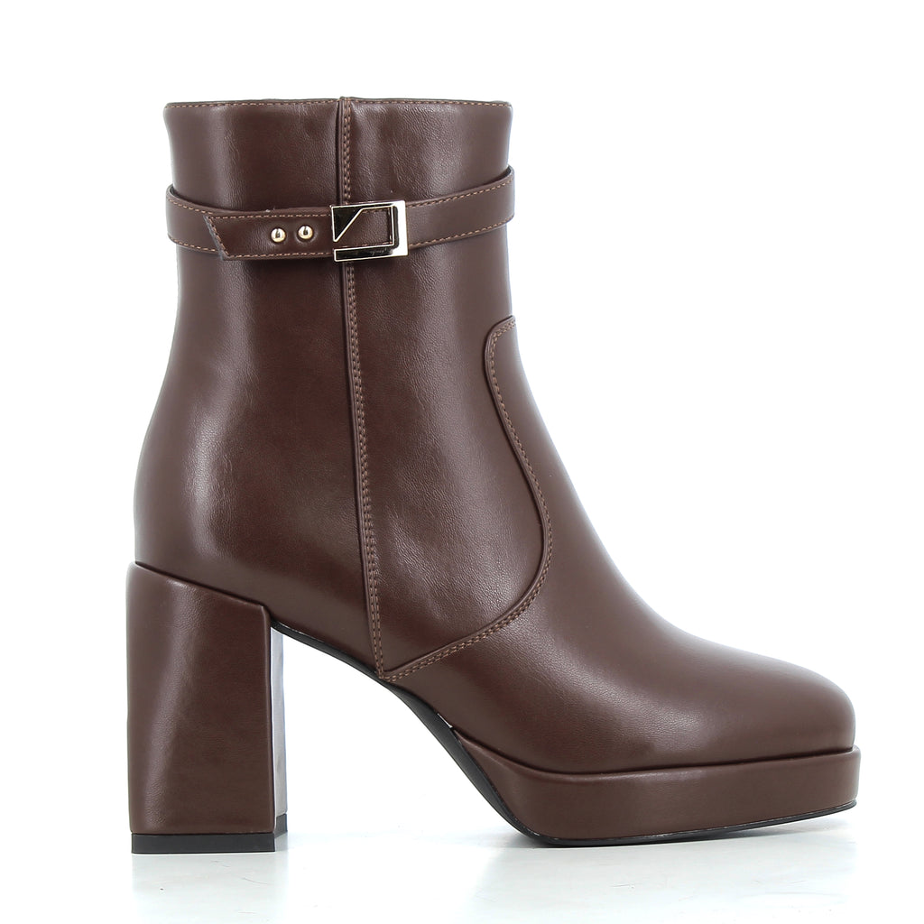 Hodea Tronchetti Adele