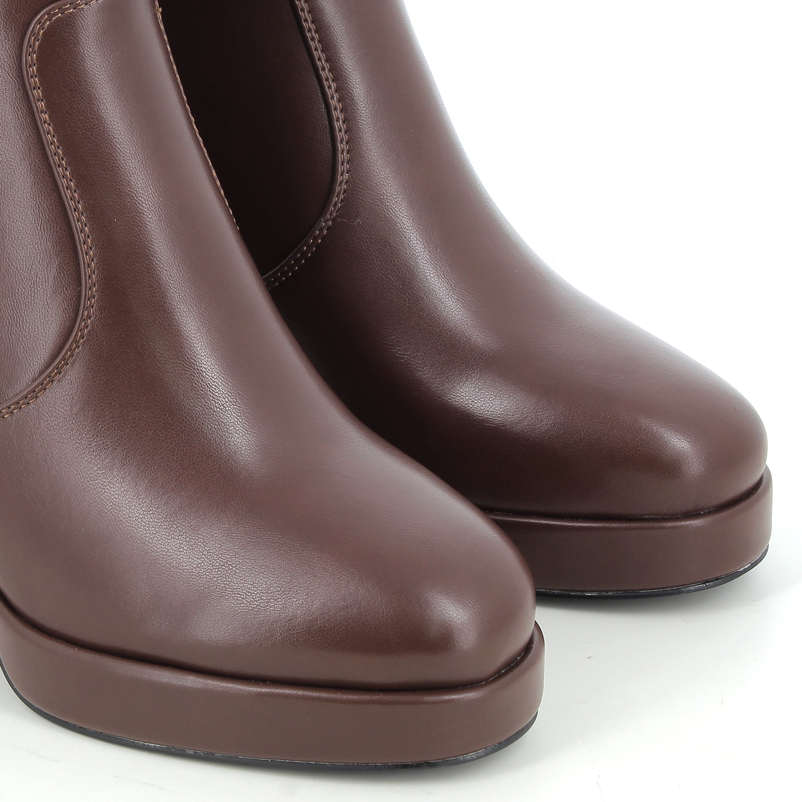 Hodea Tronchetti Adele