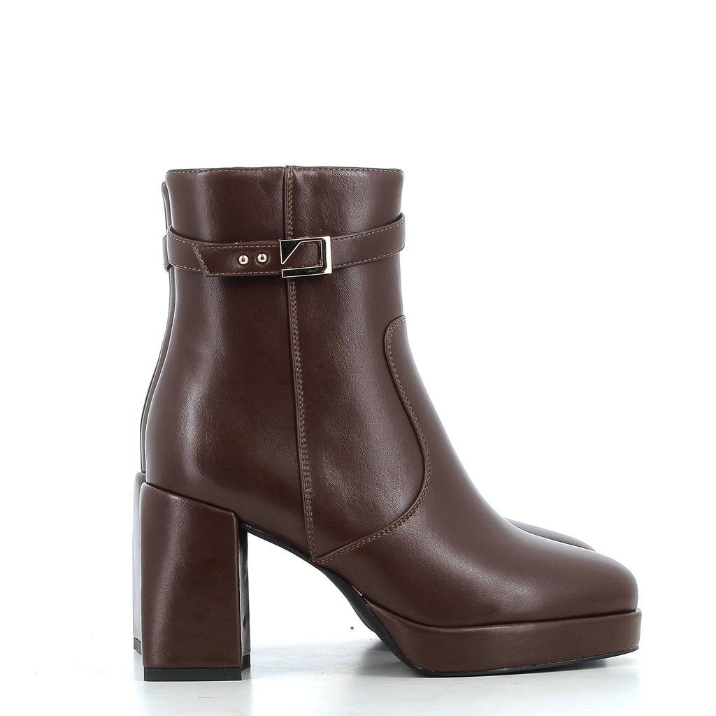 Hodea Tronchetti Adele