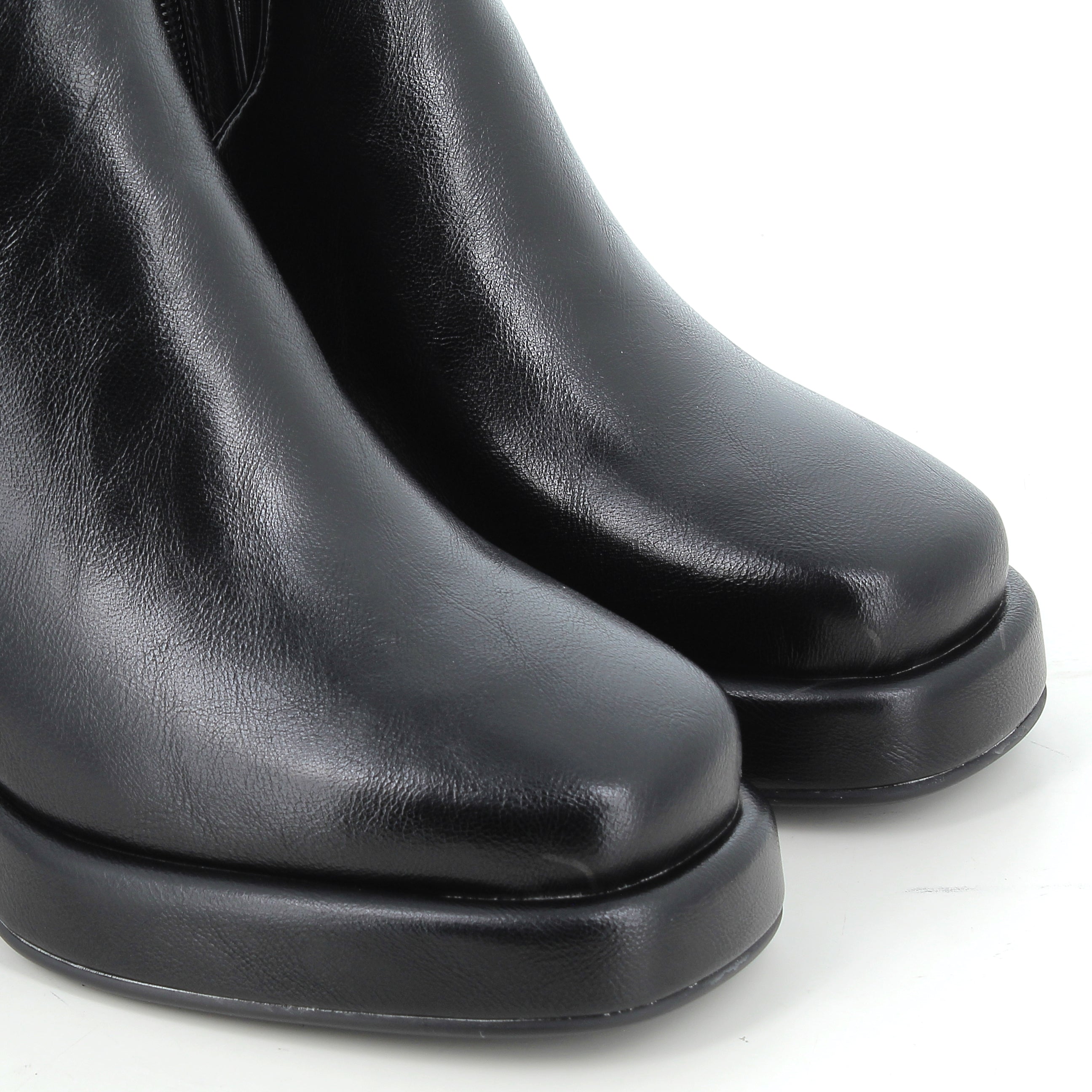 Hodea Tronchetti Michela