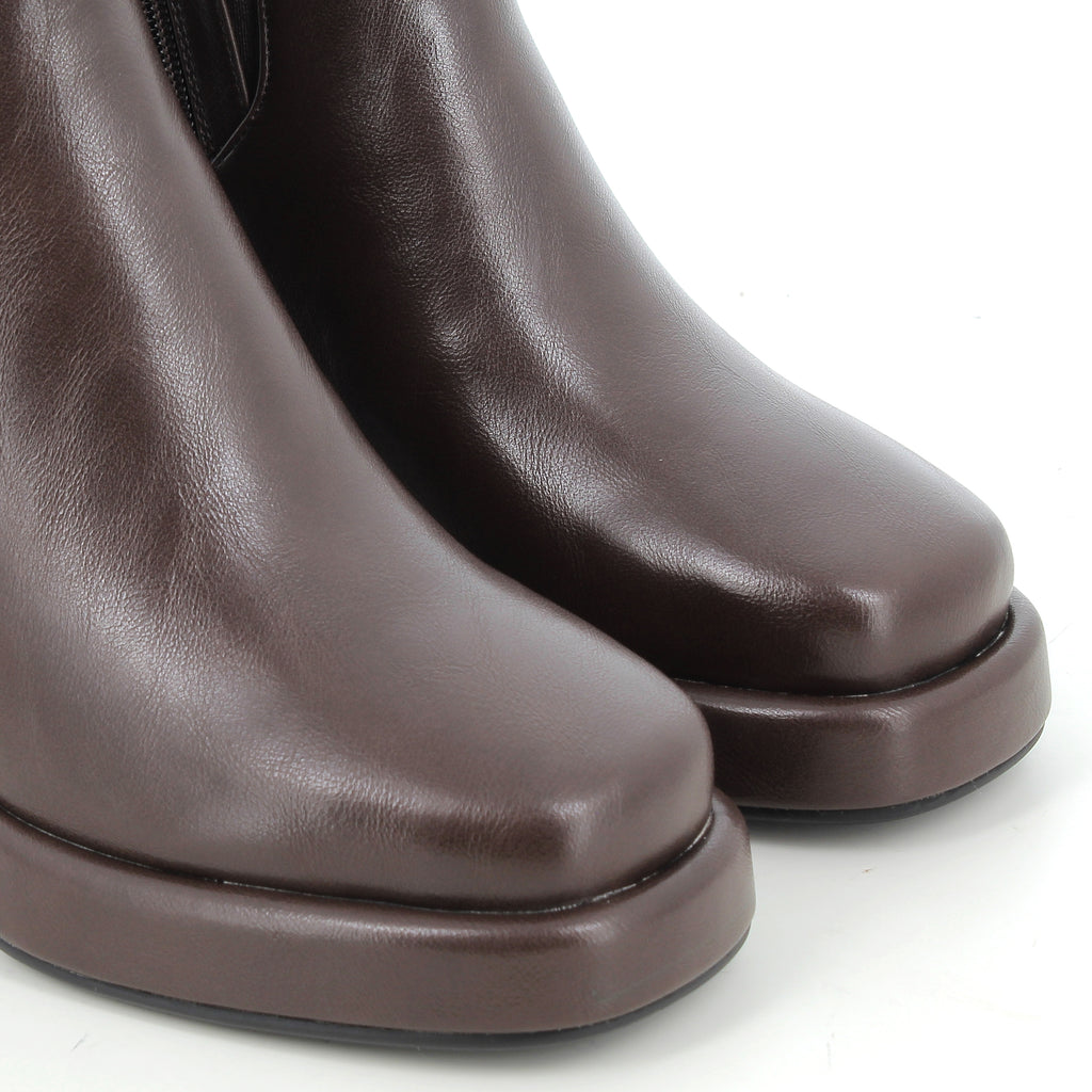 Hodea Tronchetti Michela