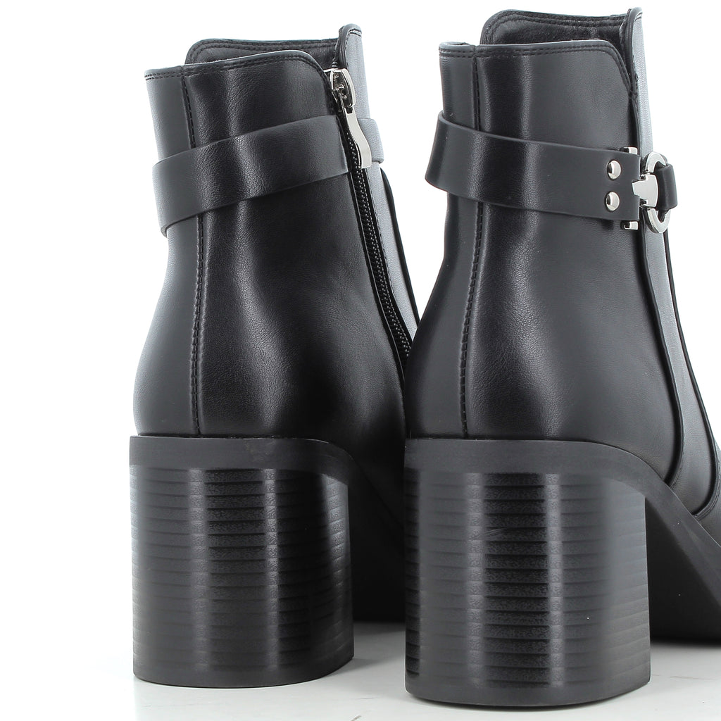 Hodea Tronchetti Isabella