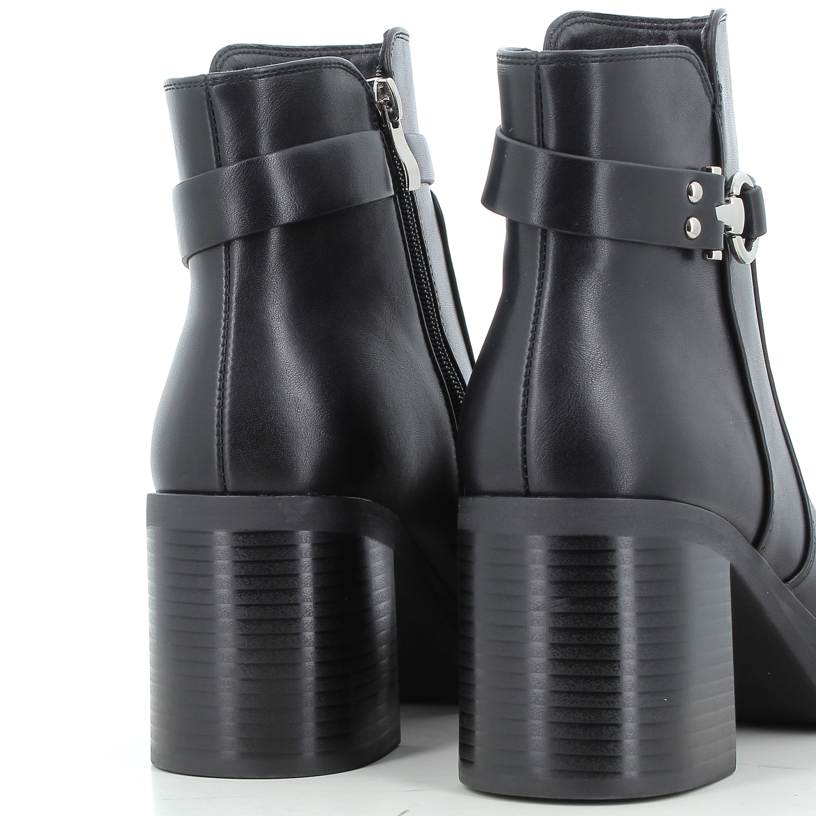 Hodea Tronchetti Isabella