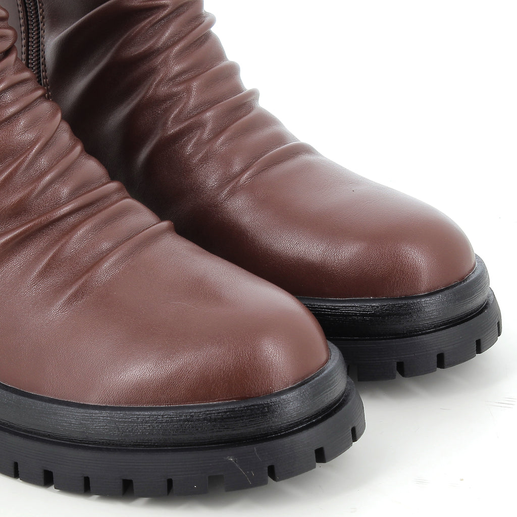 Hodea Stivaletti Emanuela