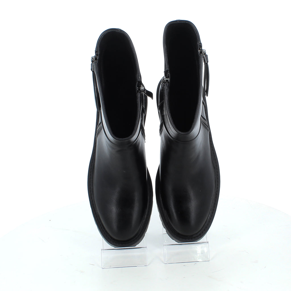 Hodea Stivaletti Marta