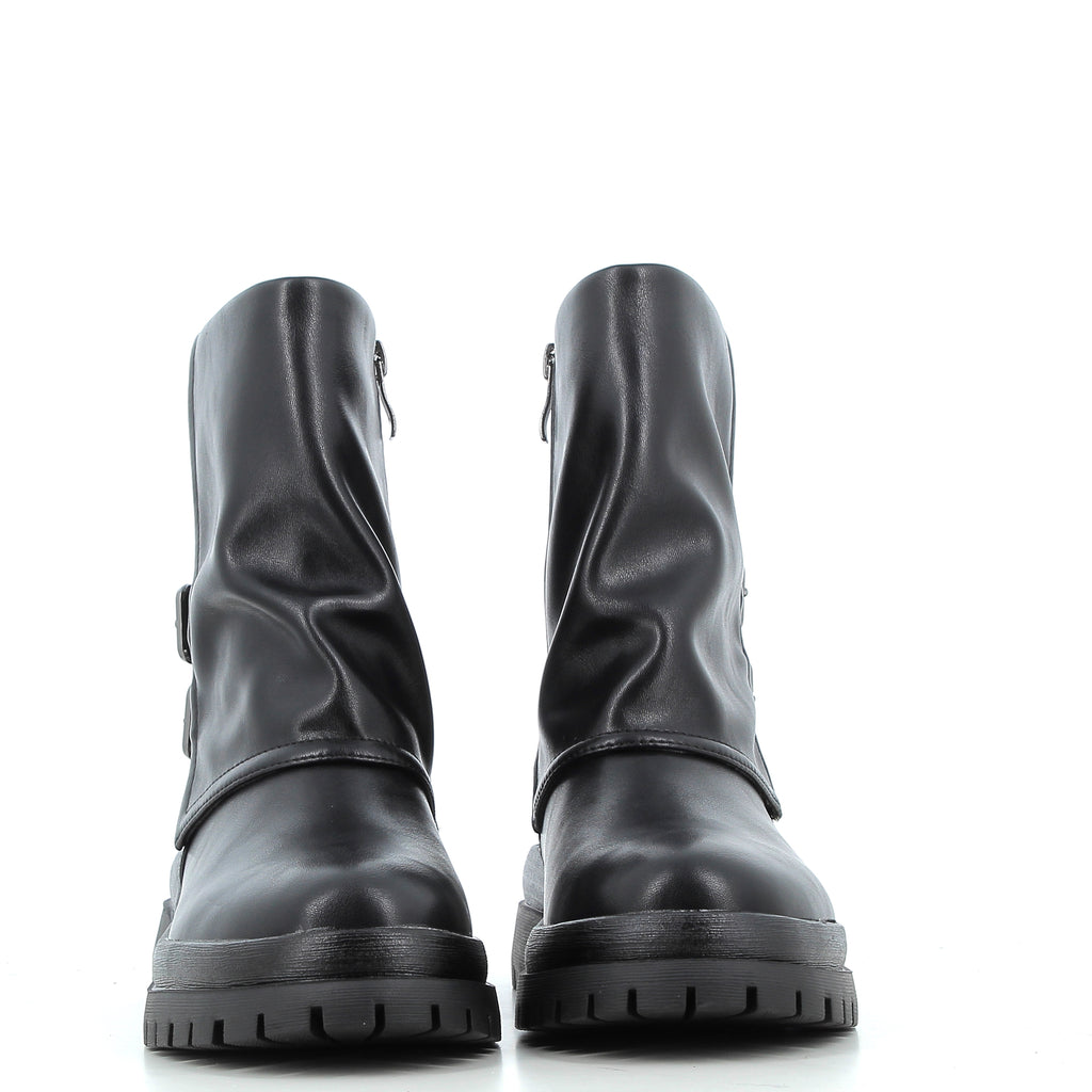 Hodea Stivaletti Giulia