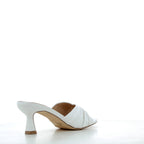 Hodea Iris White Sandals