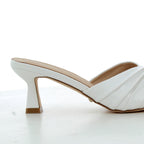 Hodea Iris White Sandals