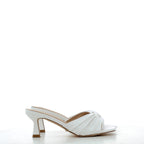 Hodea Iris White Sandals