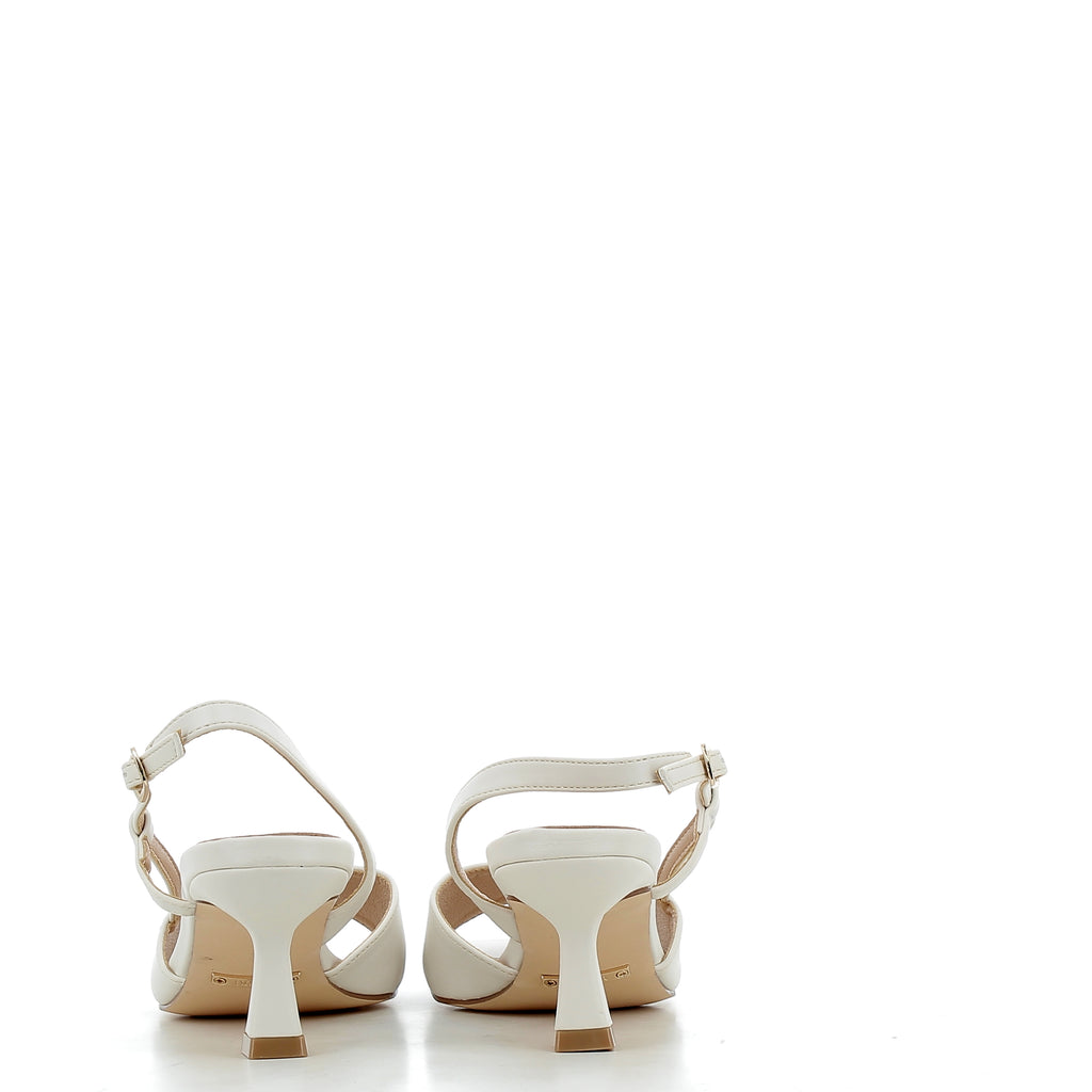 Hodea Dafne Cream Sandals