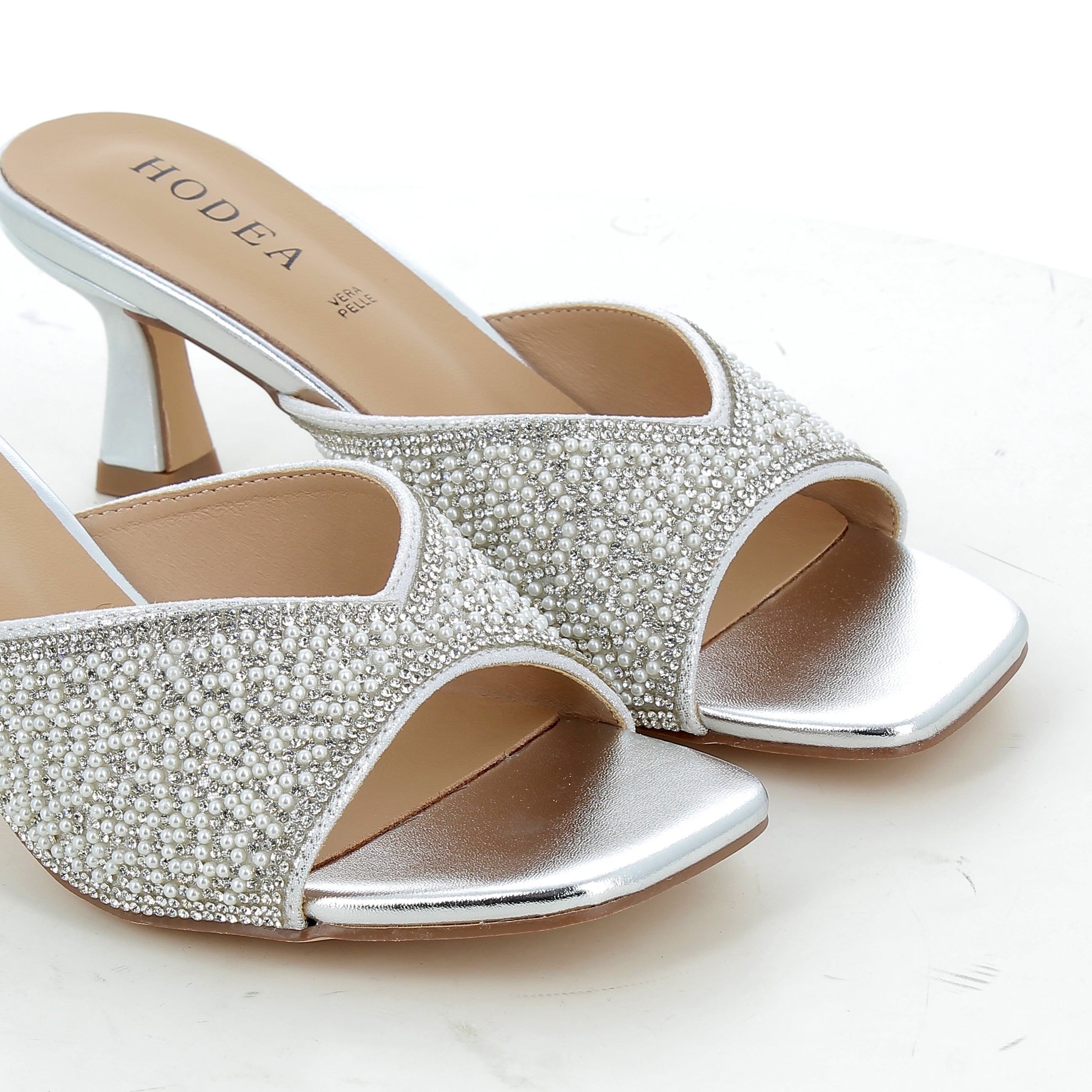 Hodea Ginevra Silver Sandals