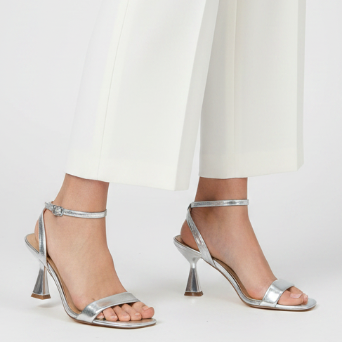 Hodea Gabriella Silver Sandals