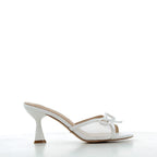 Hodea Anita White Sandals