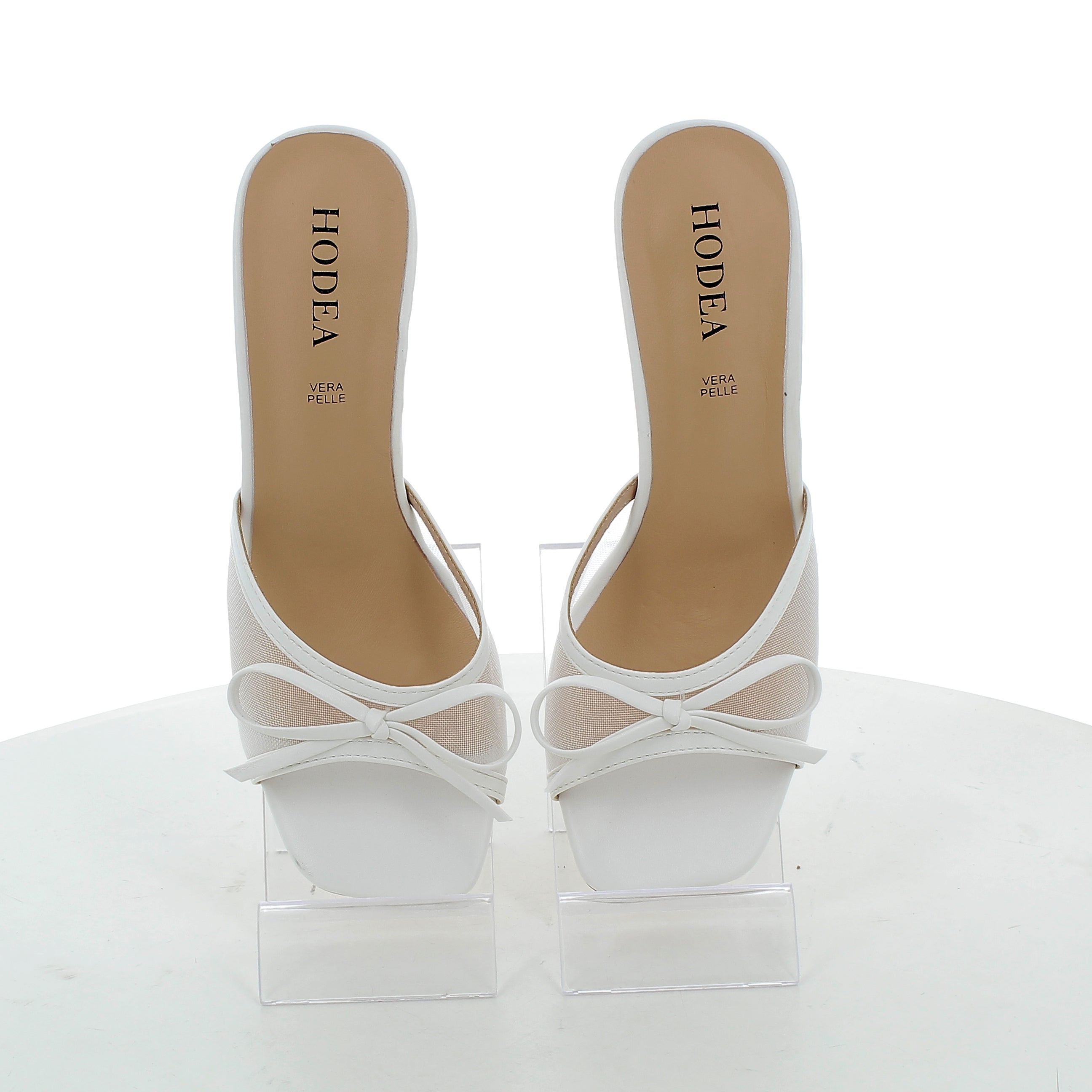Hodea Anita White Sandals