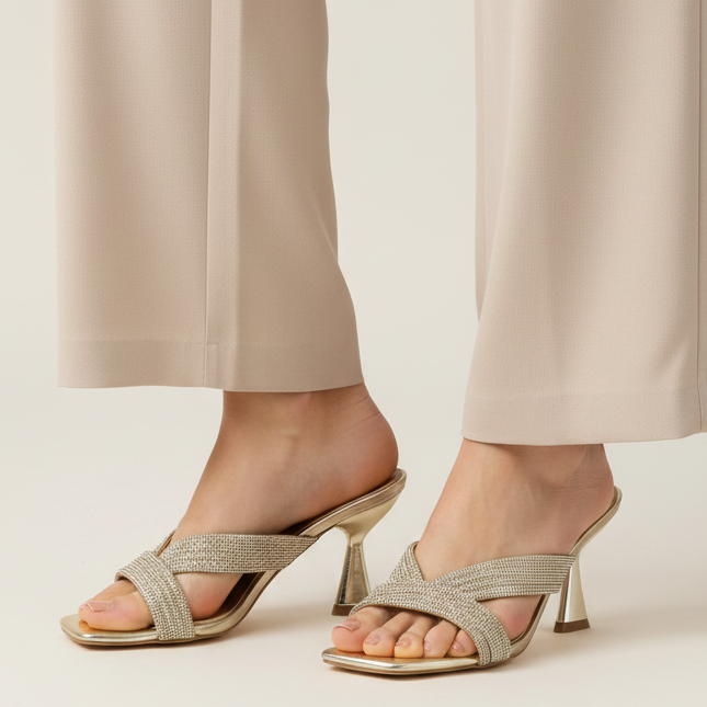 Hodea Antonia Platinum Sandals