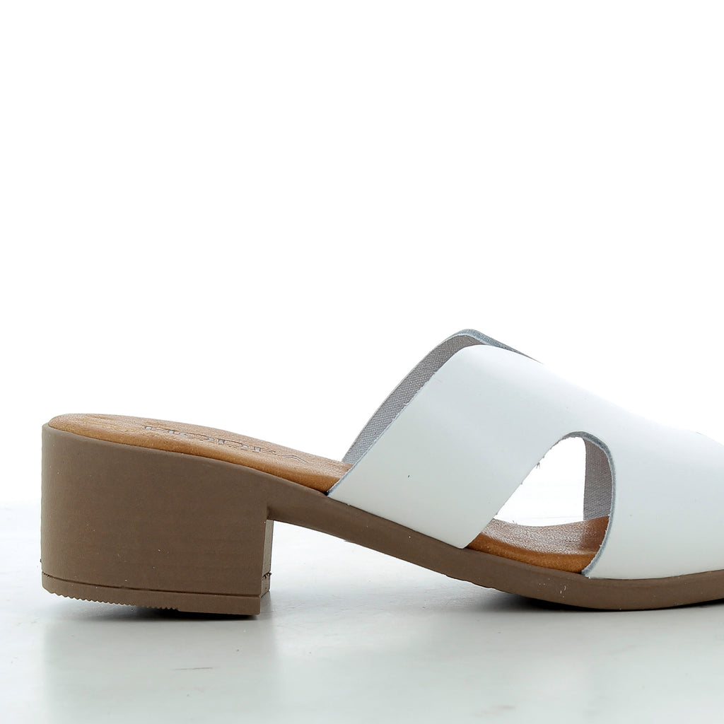Hodea Sveva White Sandals