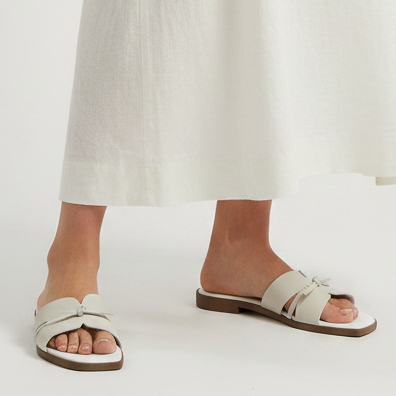 Hodea Nives Cream Slippers