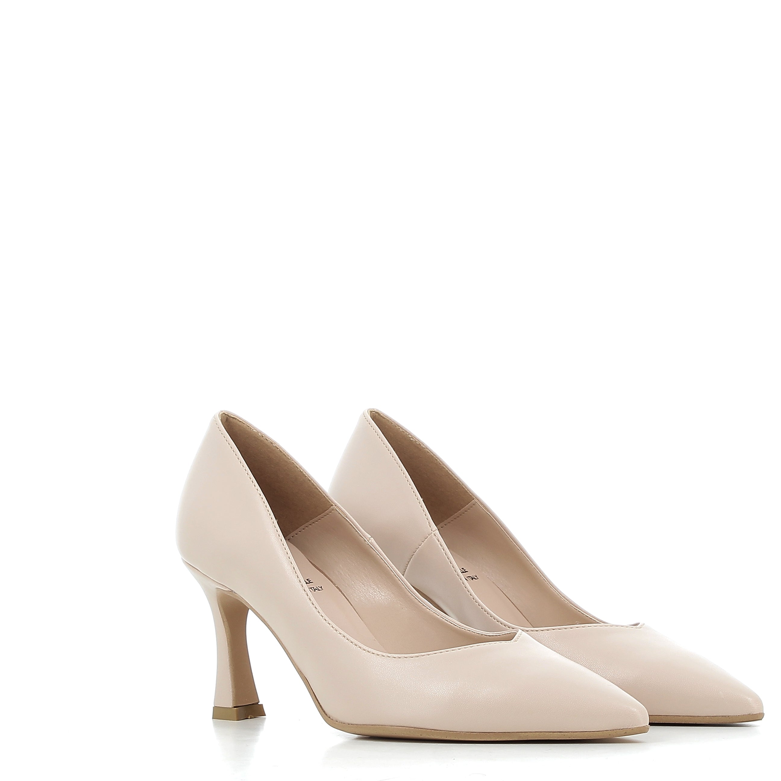 Hodea Decollete Paola Nude