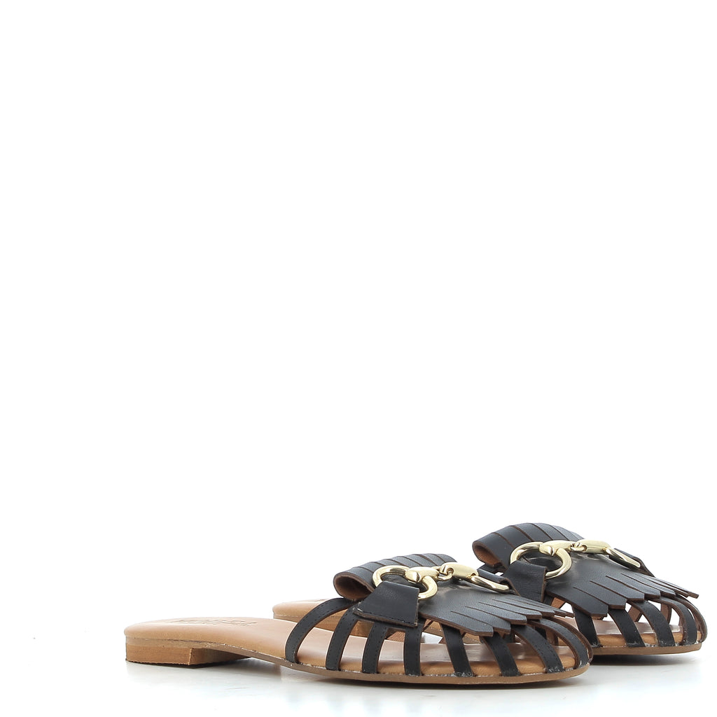 Hodea Asia Black Sandals