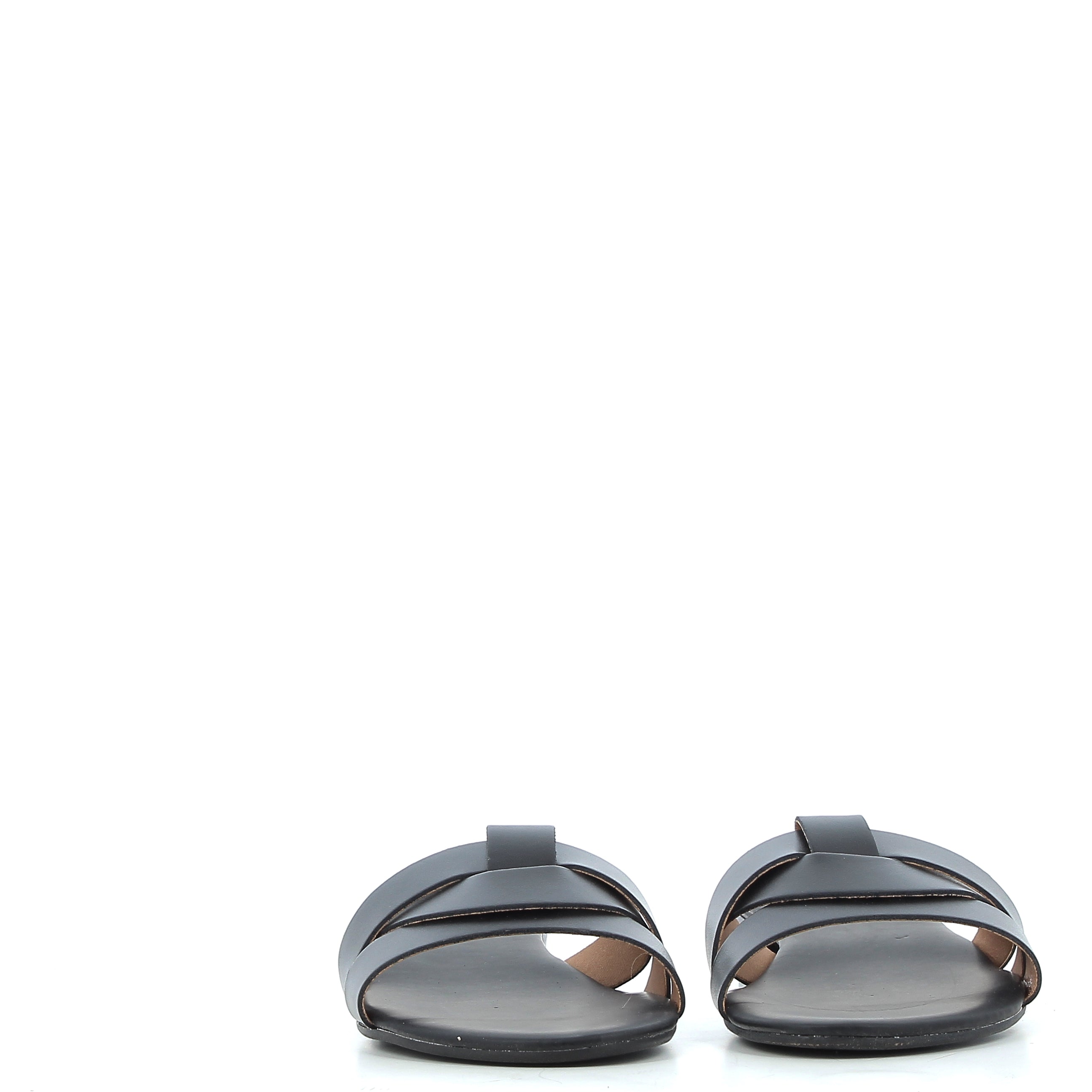 Hodea Costanza Black Sandals