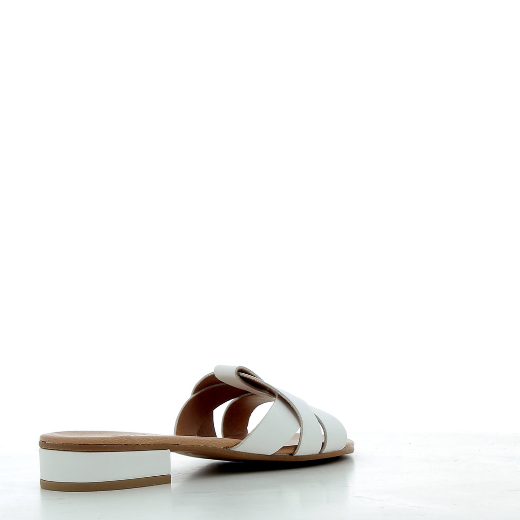 Hodea Sandali Costanza Bianco