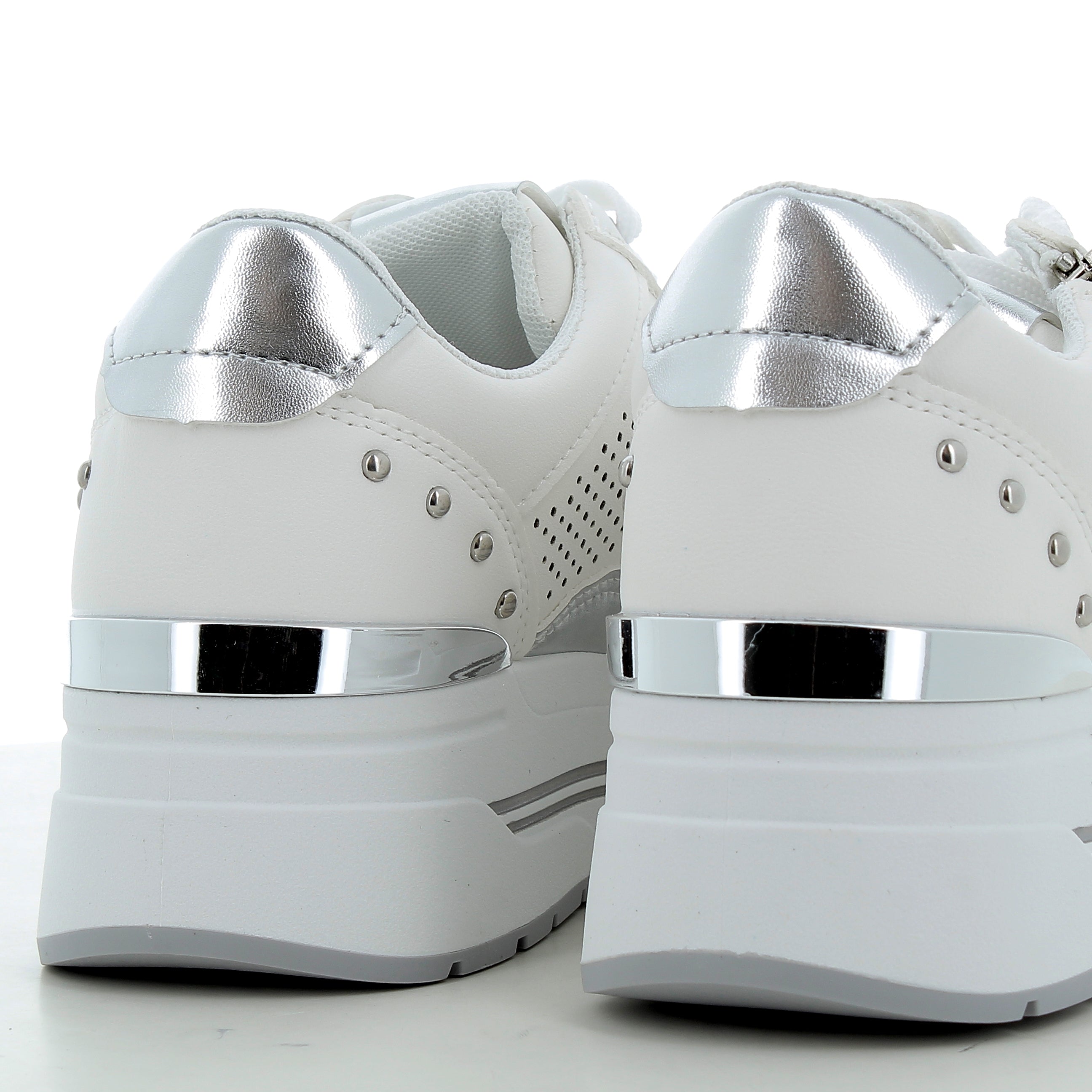 Hodea Aurelia White Sneakers