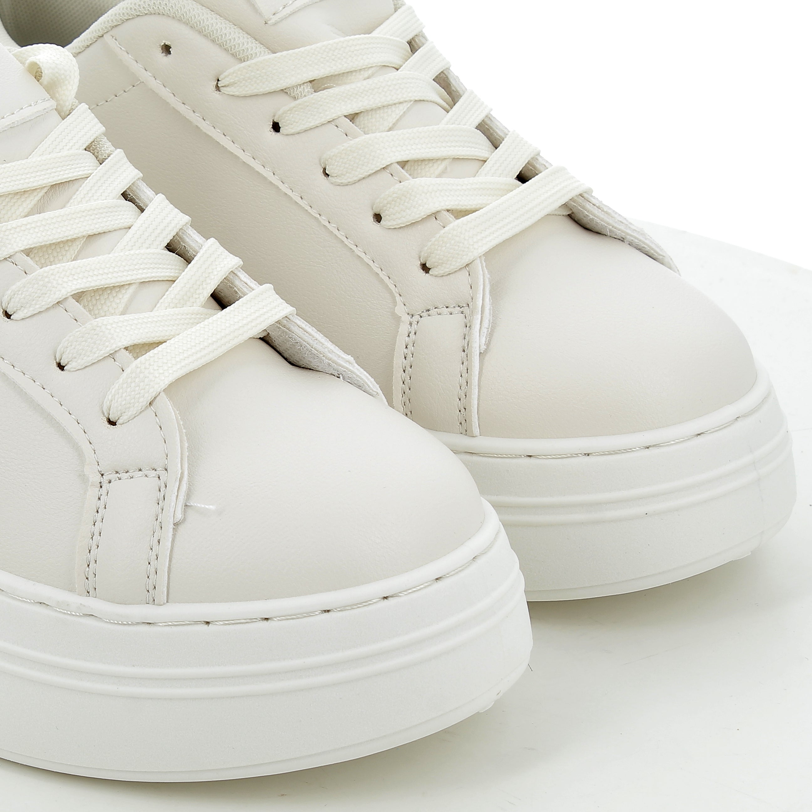 Hodea Sneakers Stella Panna