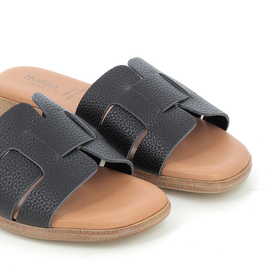 Hodea Elettra Black Slippers