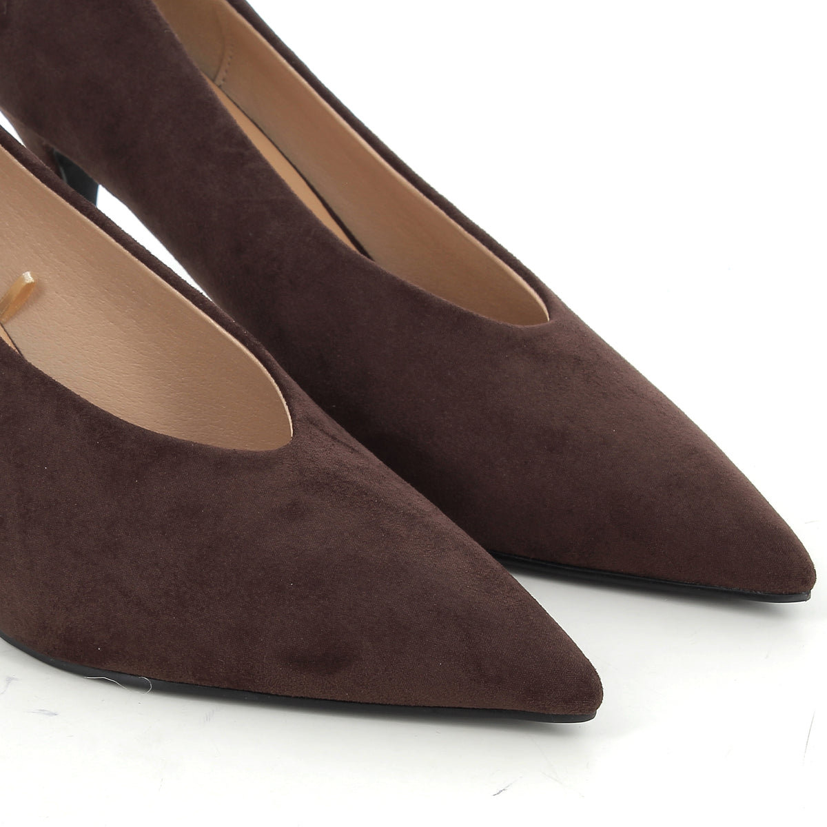 Décolleté Cristina Moro in Suede con Scollo a Mandorla e Tacco 8 cm